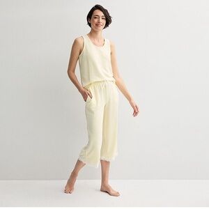 NWT Croft & Barrow Pajamas Sleeveless Top Capri Bottoms Yellow & White Size XXL
